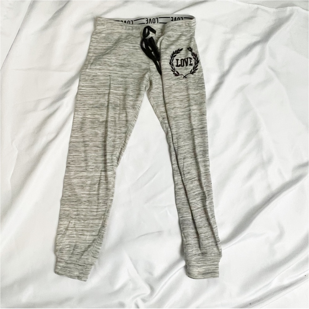 🔥3/$15🔥 Iris Gray Love Joggers Sweatpants